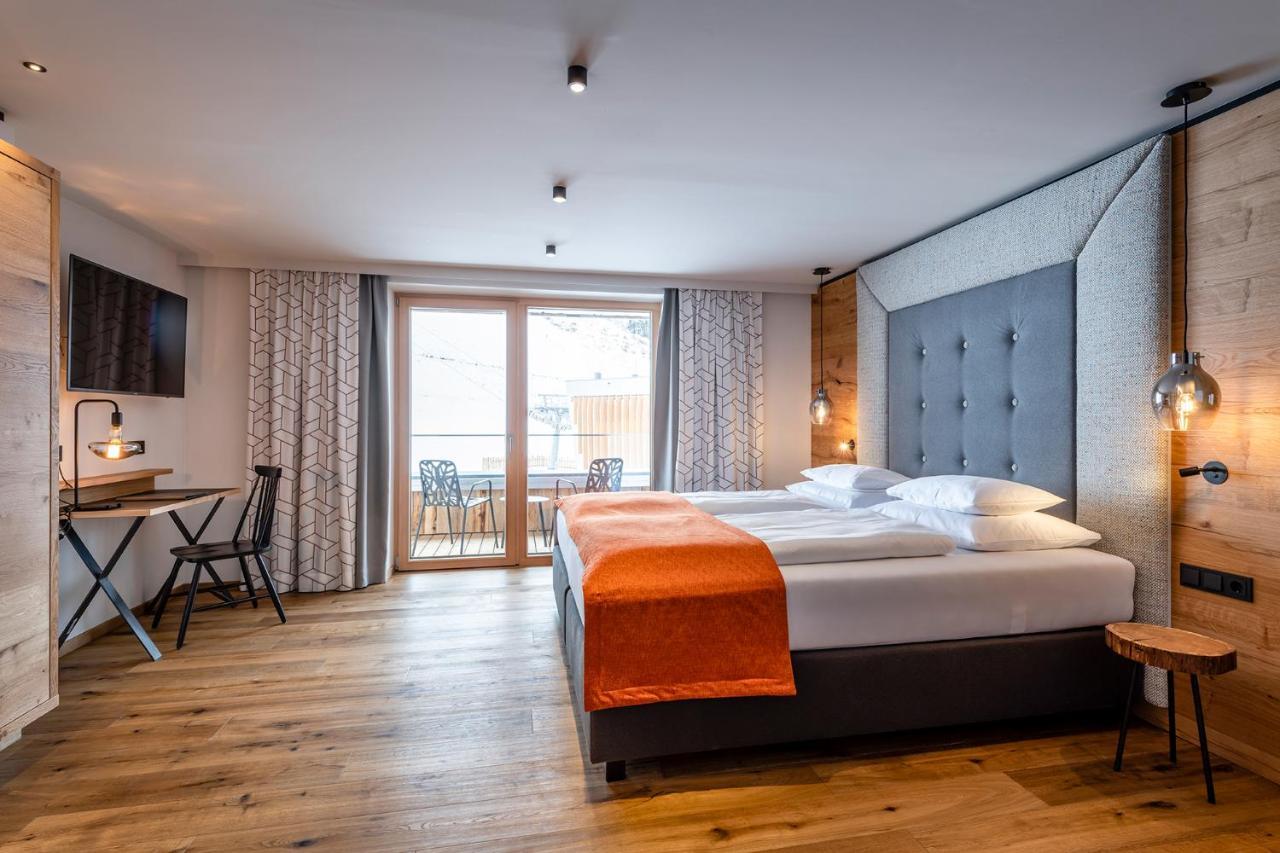 Hotel Das Zwoelferhaus Σάαλμπαχ-Χίντεργκλεμ Εξωτερικό φωτογραφία