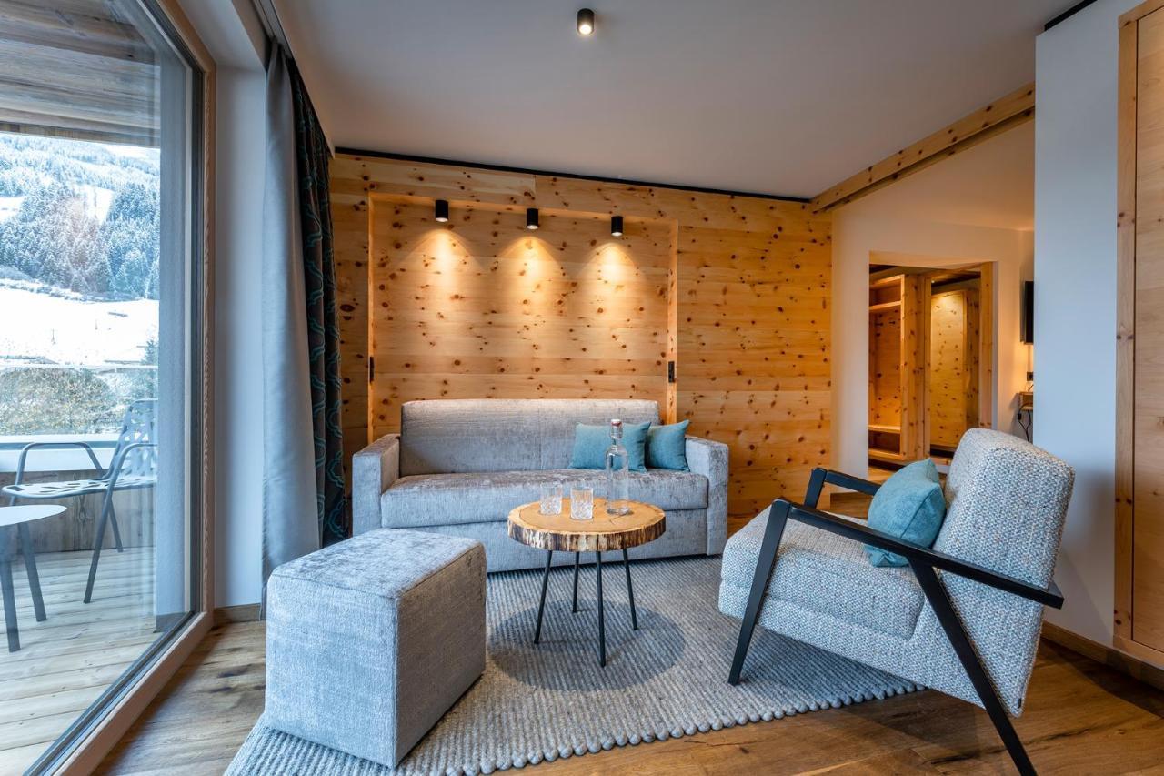 Hotel Das Zwoelferhaus Σάαλμπαχ-Χίντεργκλεμ Εξωτερικό φωτογραφία